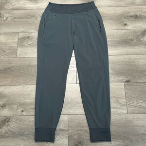 Athleta Soho High Rise Lightweight Joggers Gray‎ Size 2